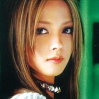 Aya Kamiki pictures