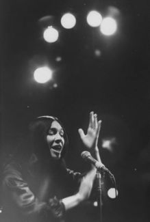 Buffy Sainte-Marie pictures