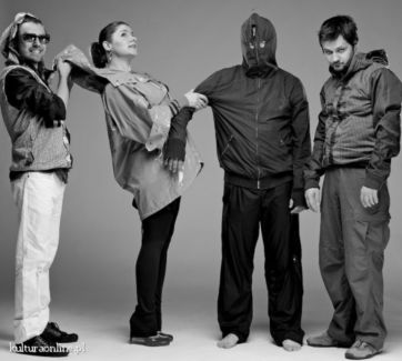 Pustki Artist Profile Aae Music Co płyta z tekstami polskiego poety to kolejna piosenka pustek. aae music