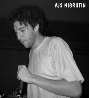 Ajs Nigrutin pictures