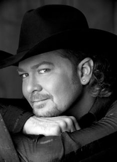 Tracy Lawrence pictures