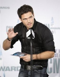 Chuck Wicks pictures