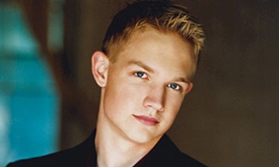 Blaine Larsen pictures