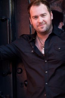 Lee Brice pictures