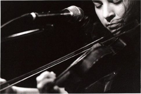 Kris Delmhorst pictures