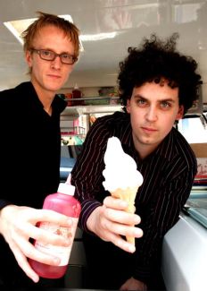 Simian Mobile Disco pictures