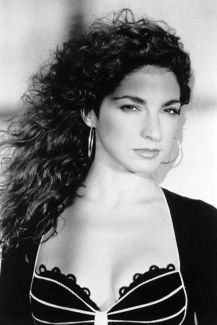 Gloria Estefan pictures