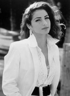 Gloria Estefan pictures