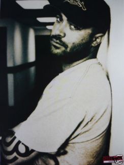 Aaron Lewis pictures