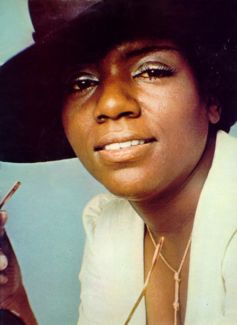 Gloria Gaynor pictures