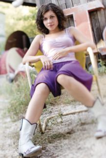 Carrie Rodriguez pictures