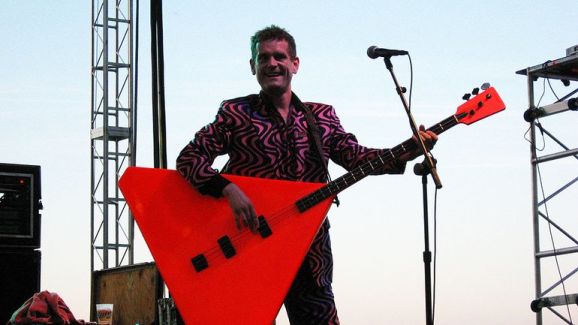 Red Elvises pictures