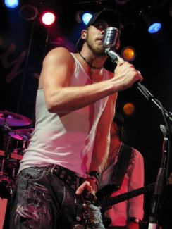 Brantley Gilbert pictures