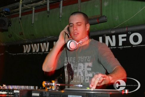 J Majik pictures