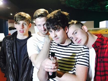 Circa Waves pictures