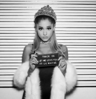 Ariana Grande pictures