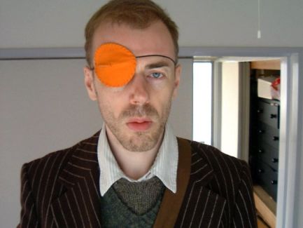 Momus pictures