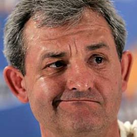 Darryl Sutter Headshot