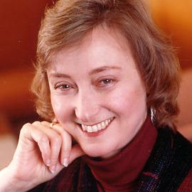 Dr. Deborah Tannen Headshot
