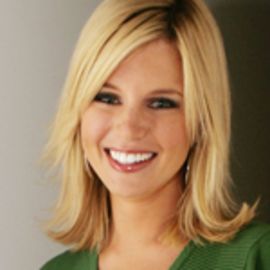 Bonnie Muirhead Headshot