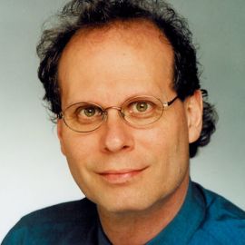 Eric Gnezda Headshot