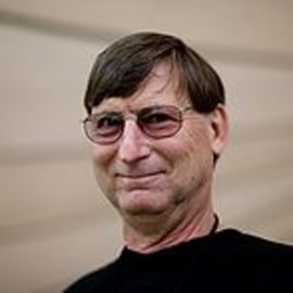 Hal Varian Headshot