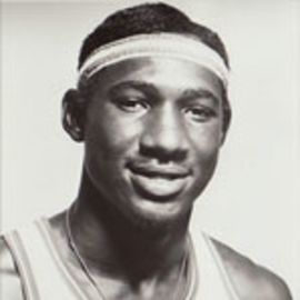 Darryl Dawkins Headshot