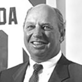 Dennis Hull Headshot