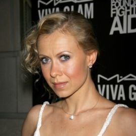 Oksana Baiul Headshot