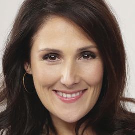 Ricki Lake Headshot