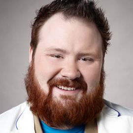 Kevin Gillespie Headshot