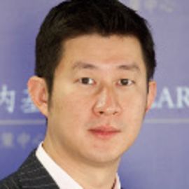 Wang Tao Headshot