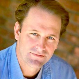 Michael Ruhlman Headshot