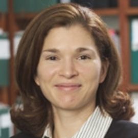 Laura Alfaro Headshot