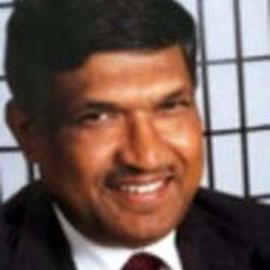 Satya Mitra Headshot