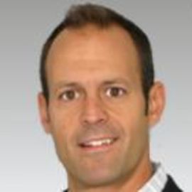 Nicholas Moore Eisenberger Headshot