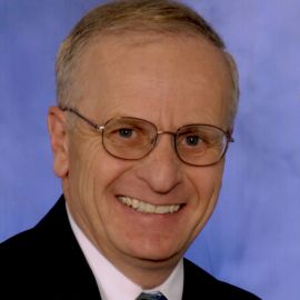 Dr. R. Paul Williamson Headshot