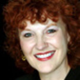 Linda Henley-Smith Headshot