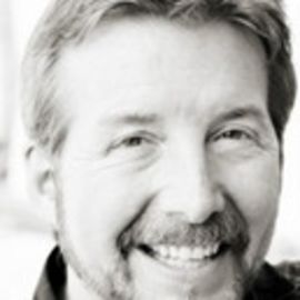 Michael Dandridge Headshot