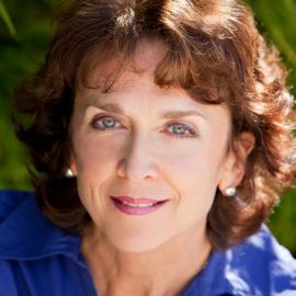 Rita Murray Headshot