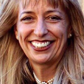 Susan Greenfield Headshot