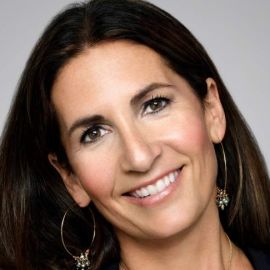 Bobbi Brown Headshot