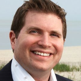 Alec Borenstein, Esq. Headshot