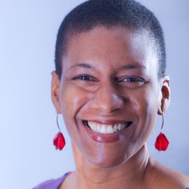 Denise Jacobs Headshot