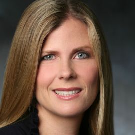 Nicole Clemens Headshot