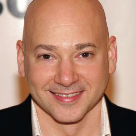 Evan Handler Headshot