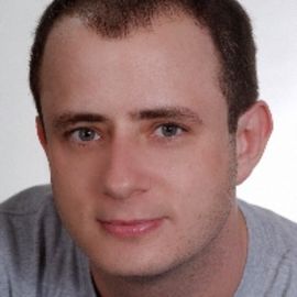 Eric Kripke Headshot