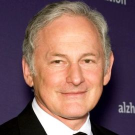 Victor Garber Headshot