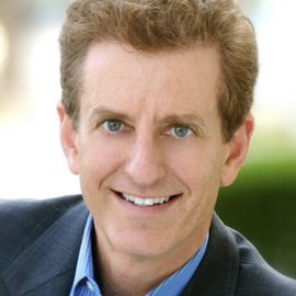 Todd Buchholz Headshot