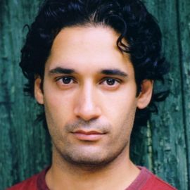 Stephen Lobo Headshot